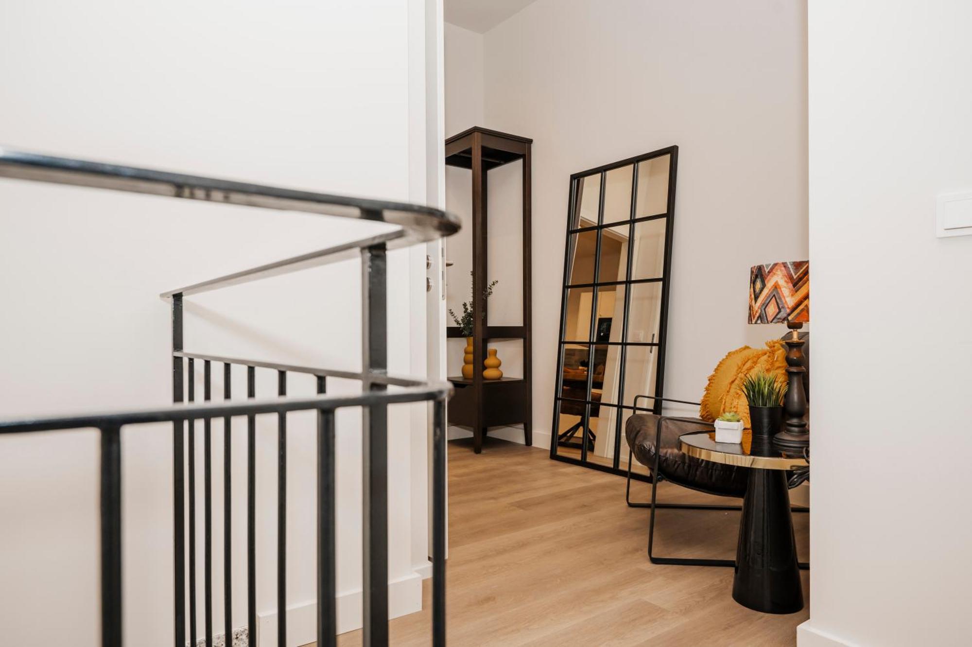 S331 - Luxurious Two Bedroom Duplex Apartment In Köln Exterior foto